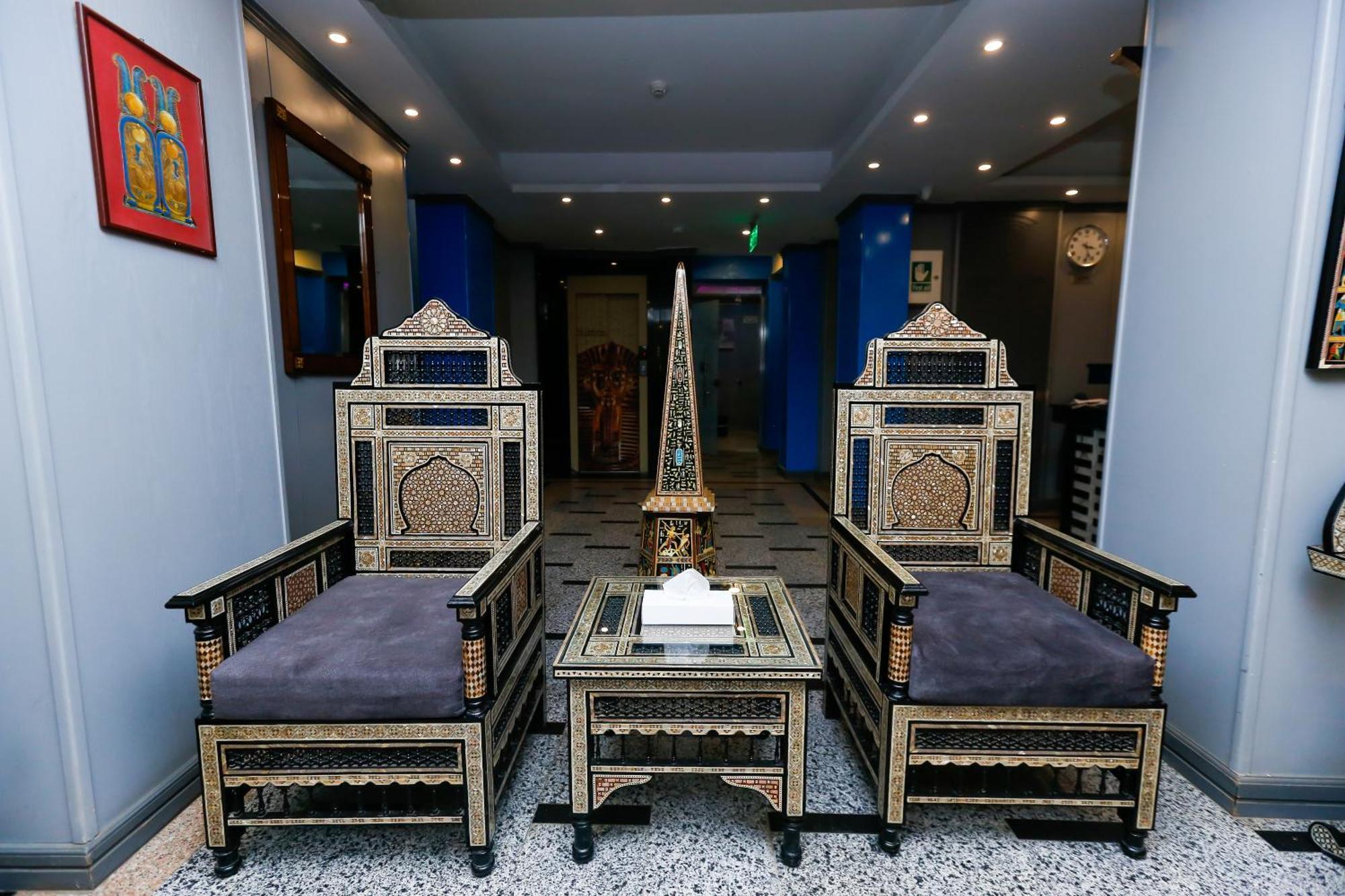 Turquoise Pyramids & Grand Egyptian Museum View Hotel Kafret el-Gabal Exterior foto